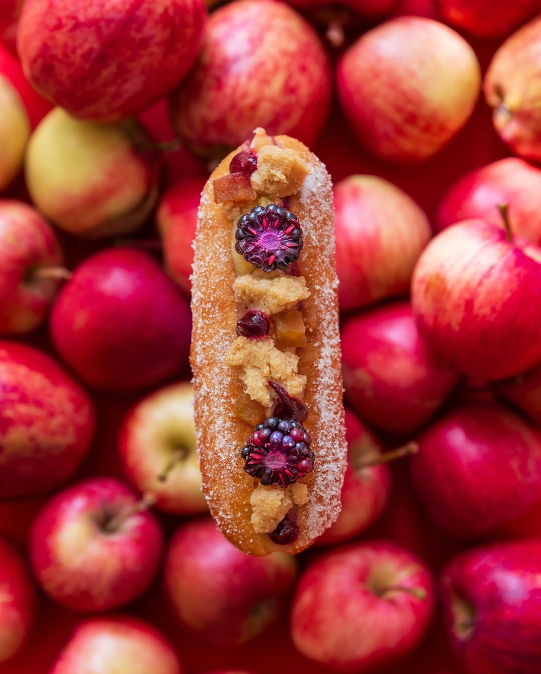 Apple & Blackberry Crumble Longboy